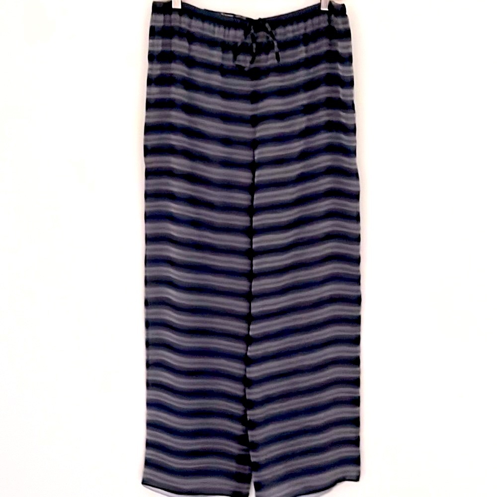 Emanuel Ungaro 100% Silk Palazzo Pants lining Silk Color Gray/Blue